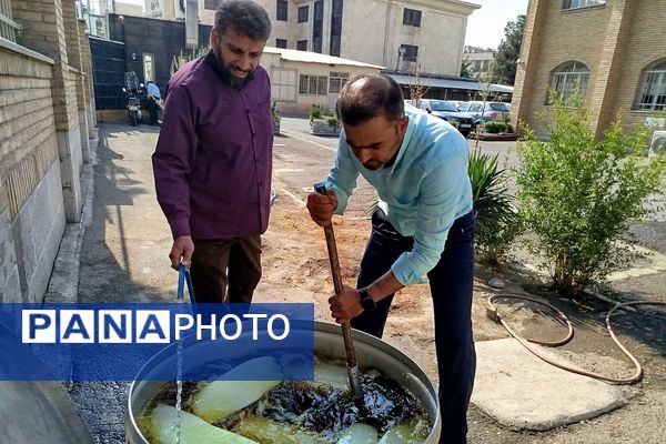 برپایی موکب عید غدیر به همت بسیج فرهنگیان و دانش آموزی ناحیه دو شهرری 