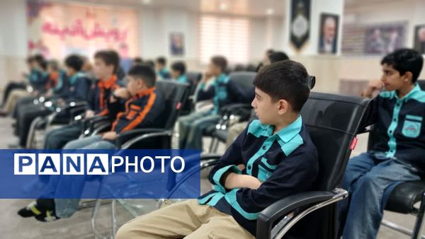 تقدیر از دانش‌آموزان دبستان سعادت بابت حضور فعال در نماز جمعه محمدشهر کرج