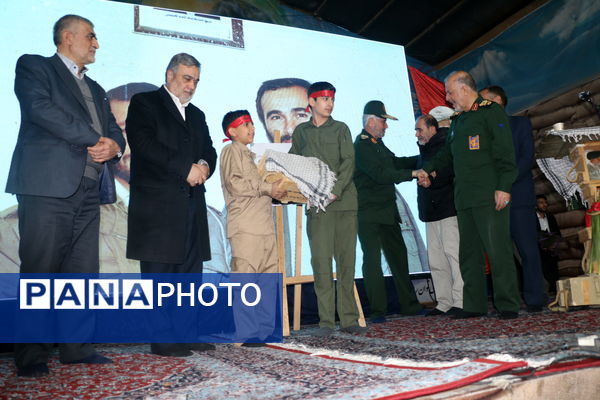  مراسم بزرگداشت سرداران شهیدحسین خرازی و رسول زرین