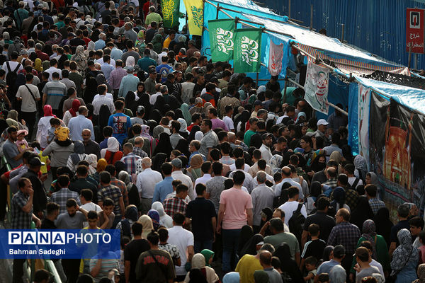 مهمونی ۱۰ کیلومتری غدیر در تهران    