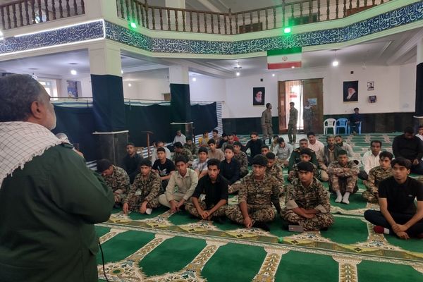 آغاز هفته‌ بسیج با طنین دعای ندبه 