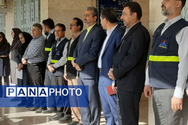 همیاران گاز در دبستان توفیق شهرستان رباطکریم