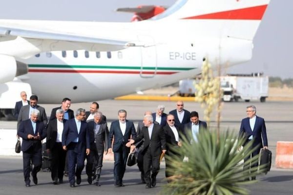 وزرای امور خارجه و میراث فرهنگی وارد مشهد شدند