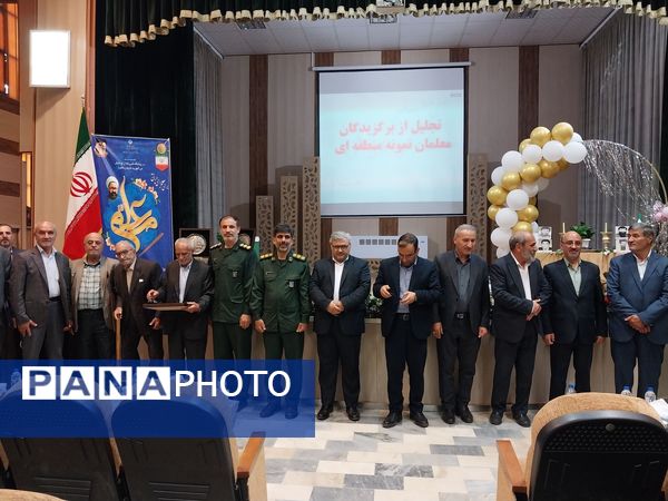 آیین بزرگداشت مقام معلم در شهرستان ابهر با حضور مسئولان استانی و شهرستانی