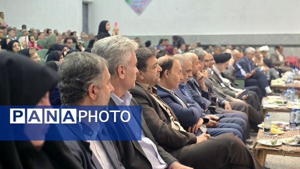 همایش تجلیل از فرهنگیان بازنشسته ناحیه۴ اصفهان در اردوگاه شهید بهشتی اصفهان