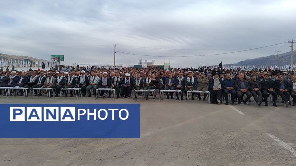 مراسم گرامیداشت شهدای ایل خزل 