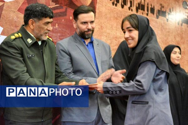 دومین جشنواره پوشش ایرانی اسلامی نوردُخت دربهارستان‌دو