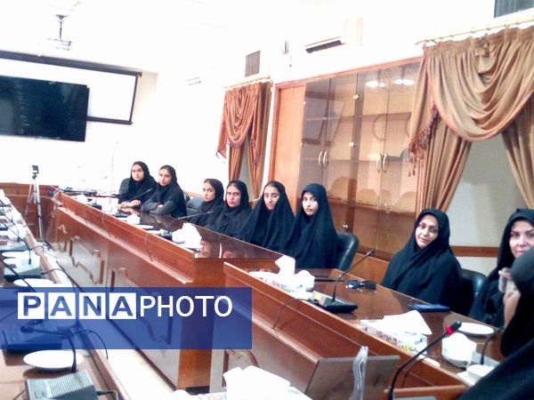 کارگروه دائمی  دختران نوجوان  شهرستان کاشمر 