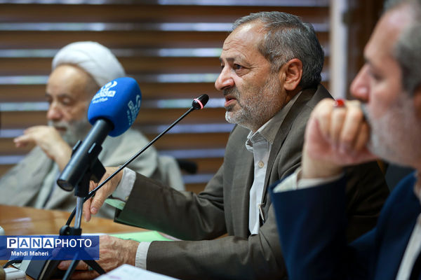 جلسه شورای توسعه و ترویج فرهنگ نماز 