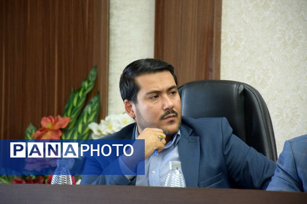 هم‌اندیشی متولیان واحدهای صنعتی تربت‌حیدریه برای رفع چالش‌ها و پیشبرد توسعه