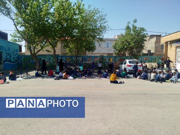صبحانه سلامت در مدرسه پسرانه مبین شیروان