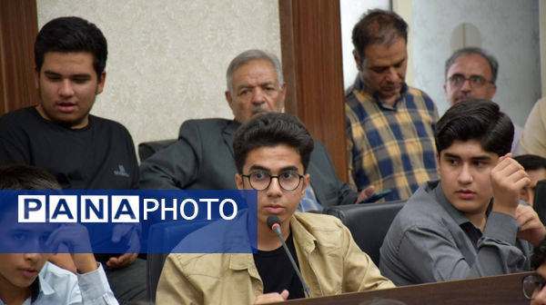 همایش تجلیل از دانش‌آموزان برتر پرورشی تربت‌حیدریه در سطح استانی و کشوری