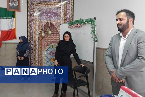  هفته پژوهش در مدرسه نرگس پردیس