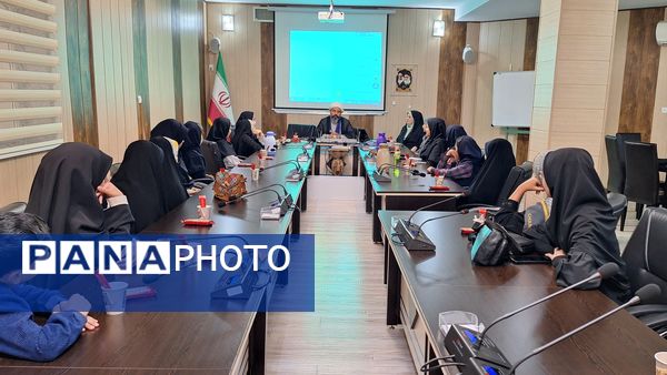  برگزاری نشست خبرنگاران خبرگزاری پانا در‌کانون شهید فهمیده کرج 