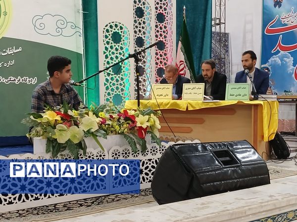 بازدید مدیرکل آموزش و پرورش استان مرکزی از اردوگاه امام خمینی(ره)