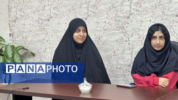 درخشش دختران کتاب‌نوش لنگرود در مسیر همایش کشوری