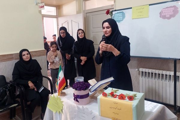 همدلی اولیا و مربیان در دبیرستان مرحوم عباسی در مسیر سلامت روان