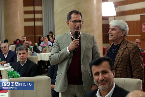 همایش مدیران بنگاه‌های اقتصادی در راستای حمایت از نهضت توسعه عدالت در فضاهای آموزشی و پرورشی مدرسه‌سازی