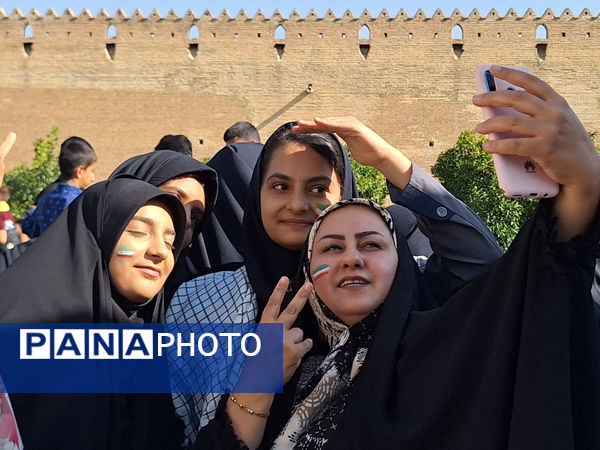 ۱۳ آبان در شیراز ؛ تجلی شور انقلابی نسل امروز