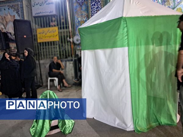 آیین خیمه سوزان در مسجد ابوالفضل قائمشهر