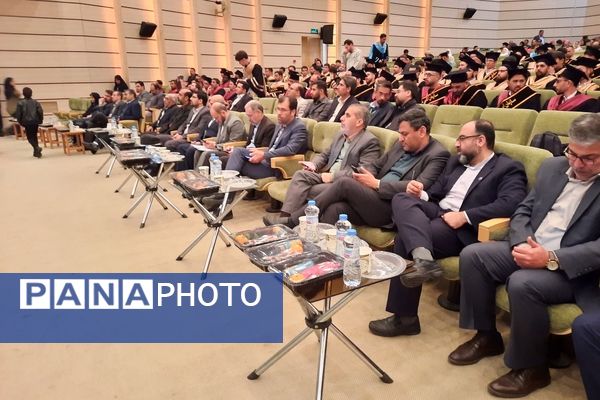 آیین نکوداشت دانش‌آموختگان بین‌المللی دانشگاه‌های ایران در دانشگاه شیراز