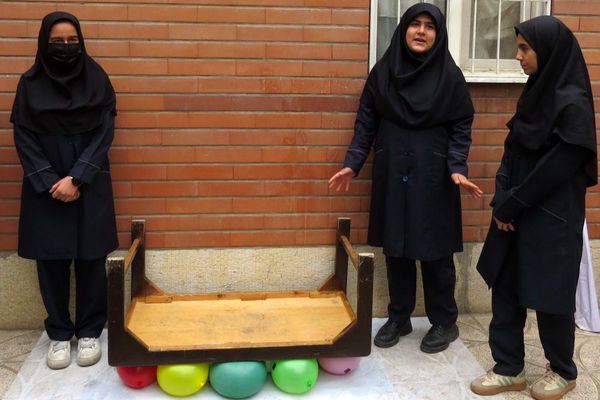 مراسم هفته پژوهش در دبیرستان بانو عفت آهنگری شهرری