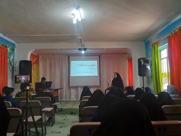 دومین جلسه آموزش خبرنگاری پانا در نیشابور 