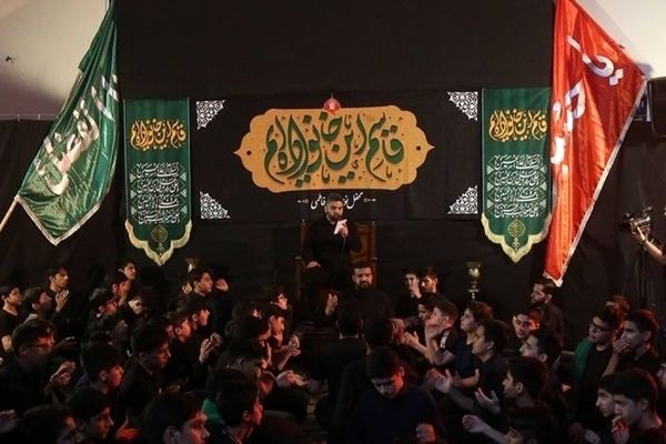 برپایی محفل عزاداری ویژه نوجوانان در حرم حضرت معصومه(س)