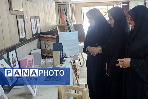 برگزاری نمایشگاه به مناسبت هفته مشاغل در ناحیه دو شهرری 
