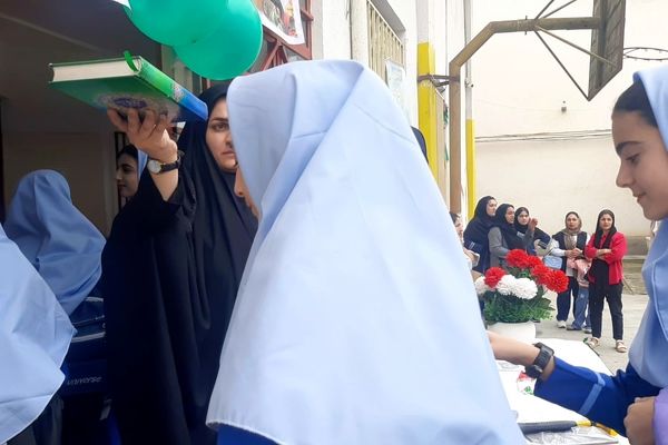 آغاز فصل دانایی در دبیرستان ستارپناه ۲