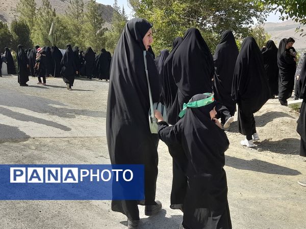 حضور حماسی مردم روستای مارکده در همایش جاماندگان اربعین حسینی