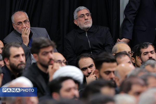 مراسم عزاداری شب شهادت حضرت فاطمةالزهرا سلام‌الله‌علیها در حسینیه امام خمینی(ره)