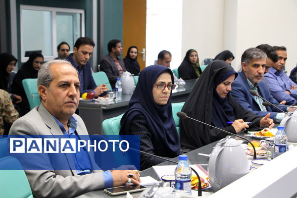 نشست خبری هفته کتاب و کتابخوانی در یزد