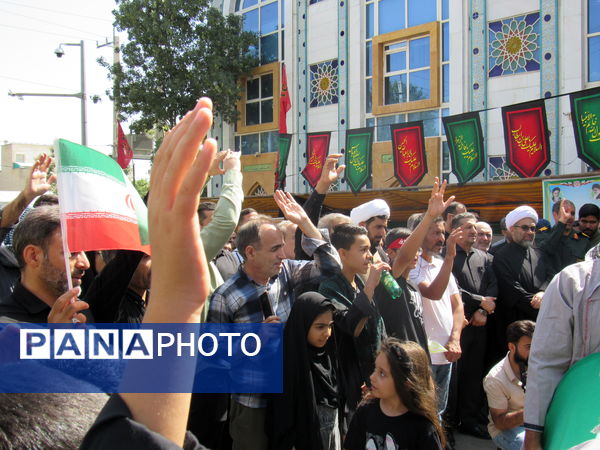 مشتاقان زیارت اربعین در سنندج پای‌کار راهپیمایی جاماندگان