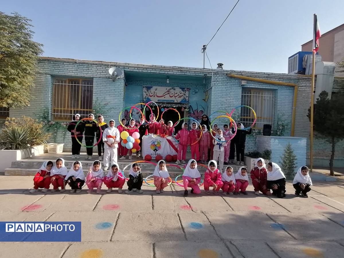 المپیاد ورزشی در مدرسه شهید نجفیان خلیل آباد