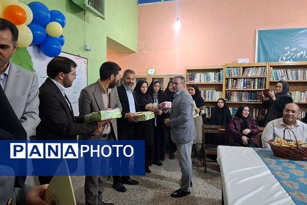 آیین افتتاح کتابخانه کانون فرهنگی تربیتی شهدای فرهنگی ملارد برگزار شد