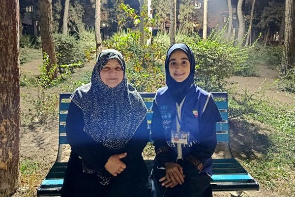 حسین از کودکی رفتار و کردار قابل تحسینی داشت