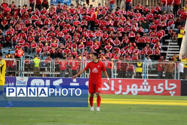 بازی بدون گل تراکتور و فجر سپاسی