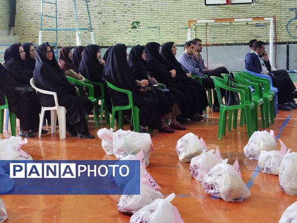 اعزام کاروان تجهیزات ورزشی - بهداشتی مهر بانشاط به مدارس فاروج 