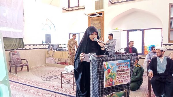تجدید میثاق نسل آینده با شهدای دیروز در مسجد جامع شادمهر