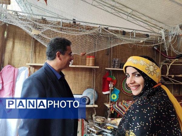 بازدید معاون پرورشی و فرهنگی وزارت آموزش و پرورش از نمایشگاه دستاوردهای کانون‌های فرهنگی تربیتی استان بوشهر