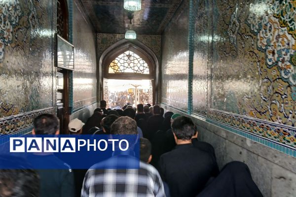 مشهد در سوگ خورشید