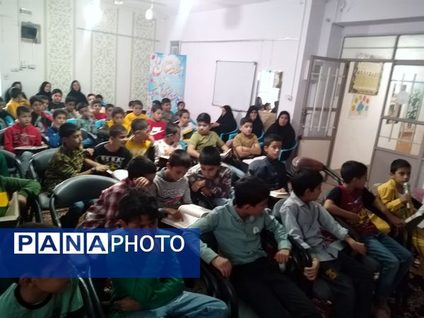 افتتاحیه ترم پاییز کلاس‌های دارالقرآن مرحوم حیدری در شهرستان خلیل‌آباد