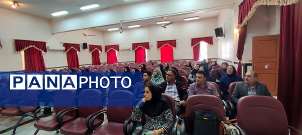 جلسه توجیهی پویش ملی سلامت دهان و دندان ویژه مدیران ابتدایی و معلمان پایه سوم در شهرستان شیروان