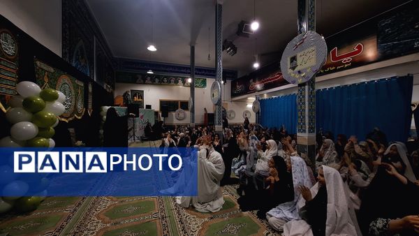 افتتاحیه مراسم اعتکاف دانش‌آموزی در مسجد ابا صالح المهدی صفادشت