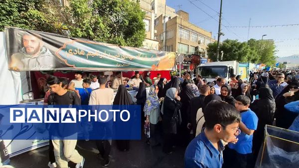  جشن بزرگ امام رضایی‌ها در مشهد مقدس