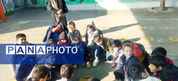 مانور زلزله در مدرسه فضیلت کاشمر