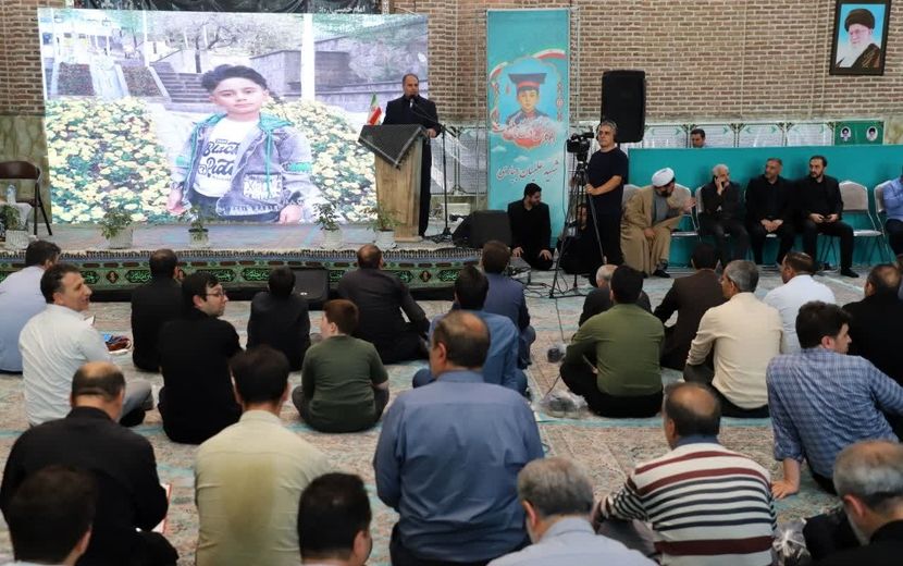 رهبری، انسجام و اقتدار نظامی سه ستون پیروزی ملت ایران در برابر استکبار بود