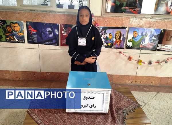 برگزاری انتخابات شورای دانش آموزی در کاشمر