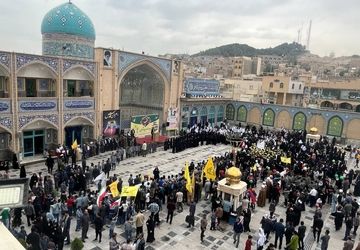راهپیمایی گسترده سیزده آبان با حضور حداکثری دانش آموزان، دانشجویان، مسئولان و مردم در شهرستان پیشوا